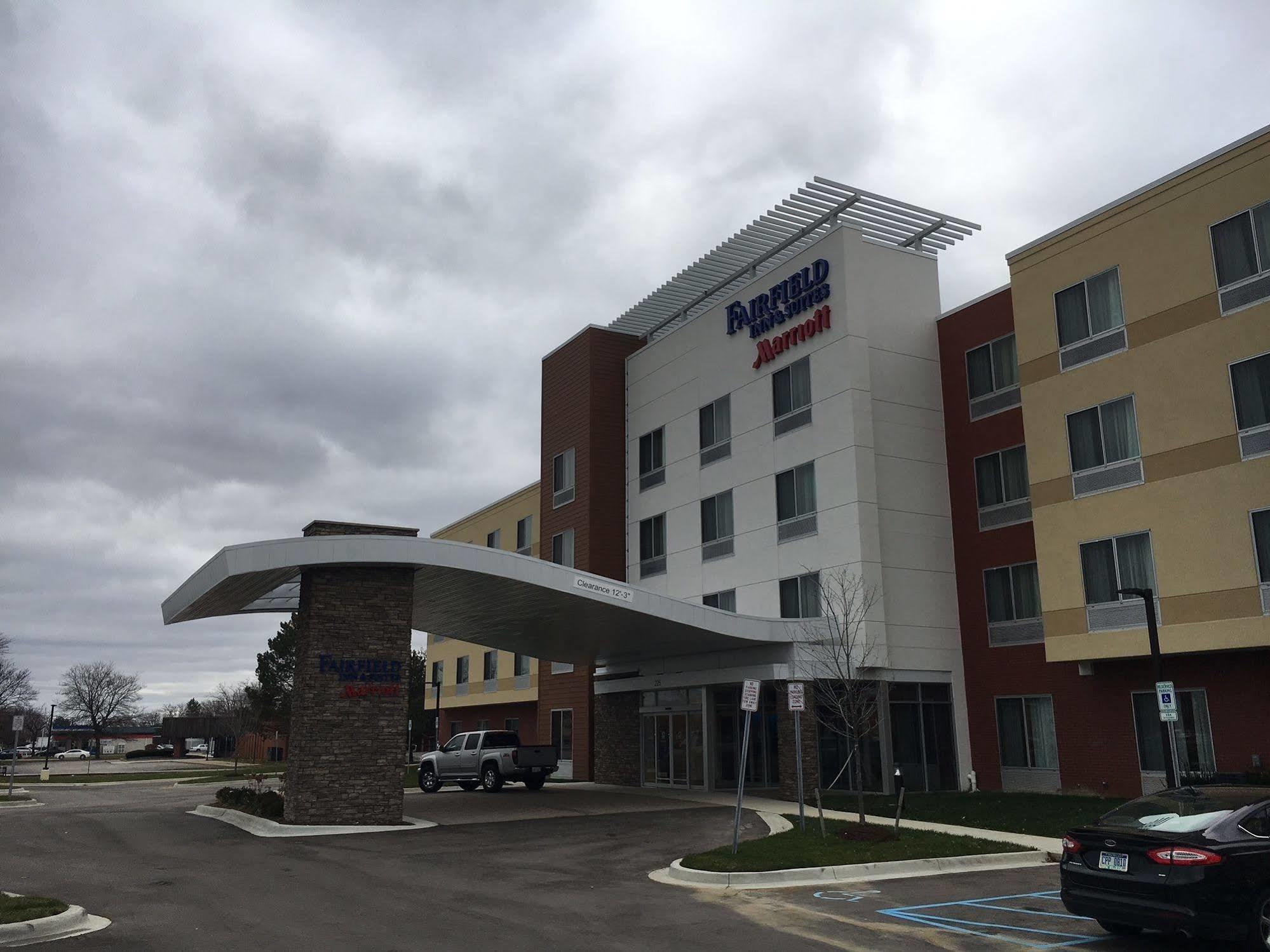 Fairfield Inn & Suites By Marriott Detroit Troy Eksteriør billede